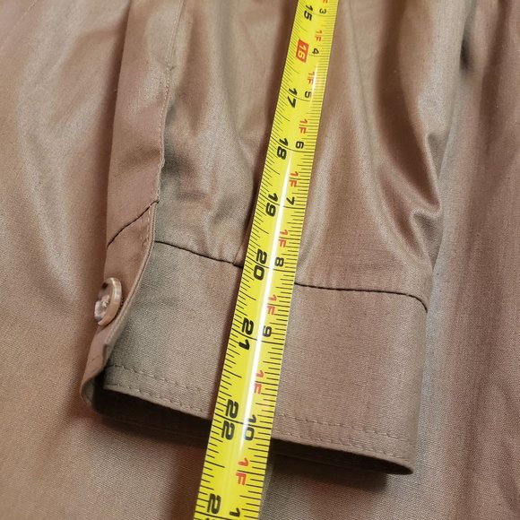 Vintage Misty Harbor Trench Wrap coat size 12US single breast Khaki mid calf - Picture 13 of 16